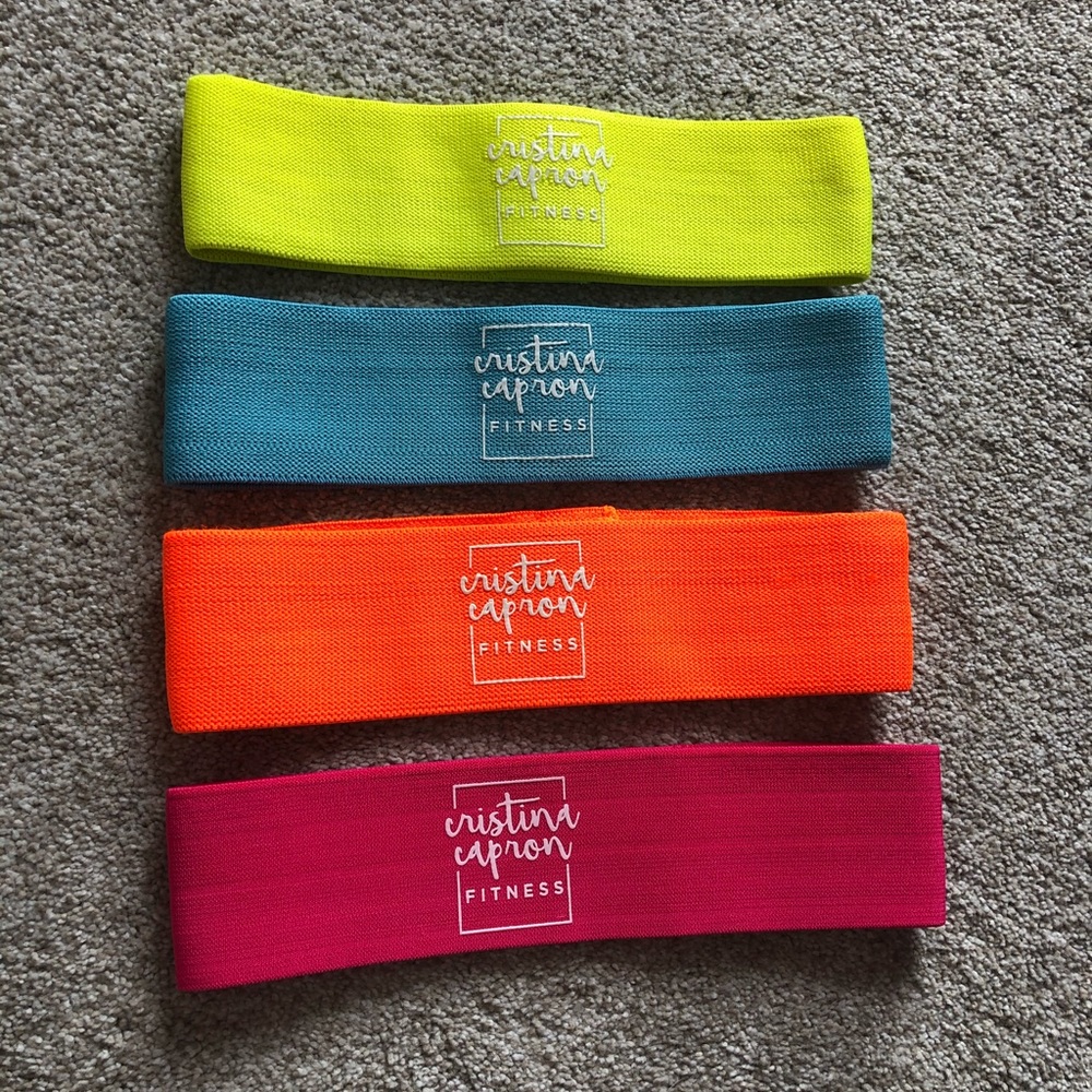 Cristina Capron: 4 Neon Loop Band Set